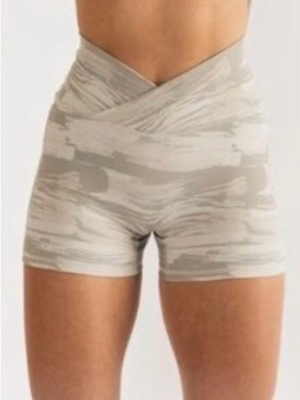 Alphalete Surface Power Desert Canvas Camo Shorts *RARE*